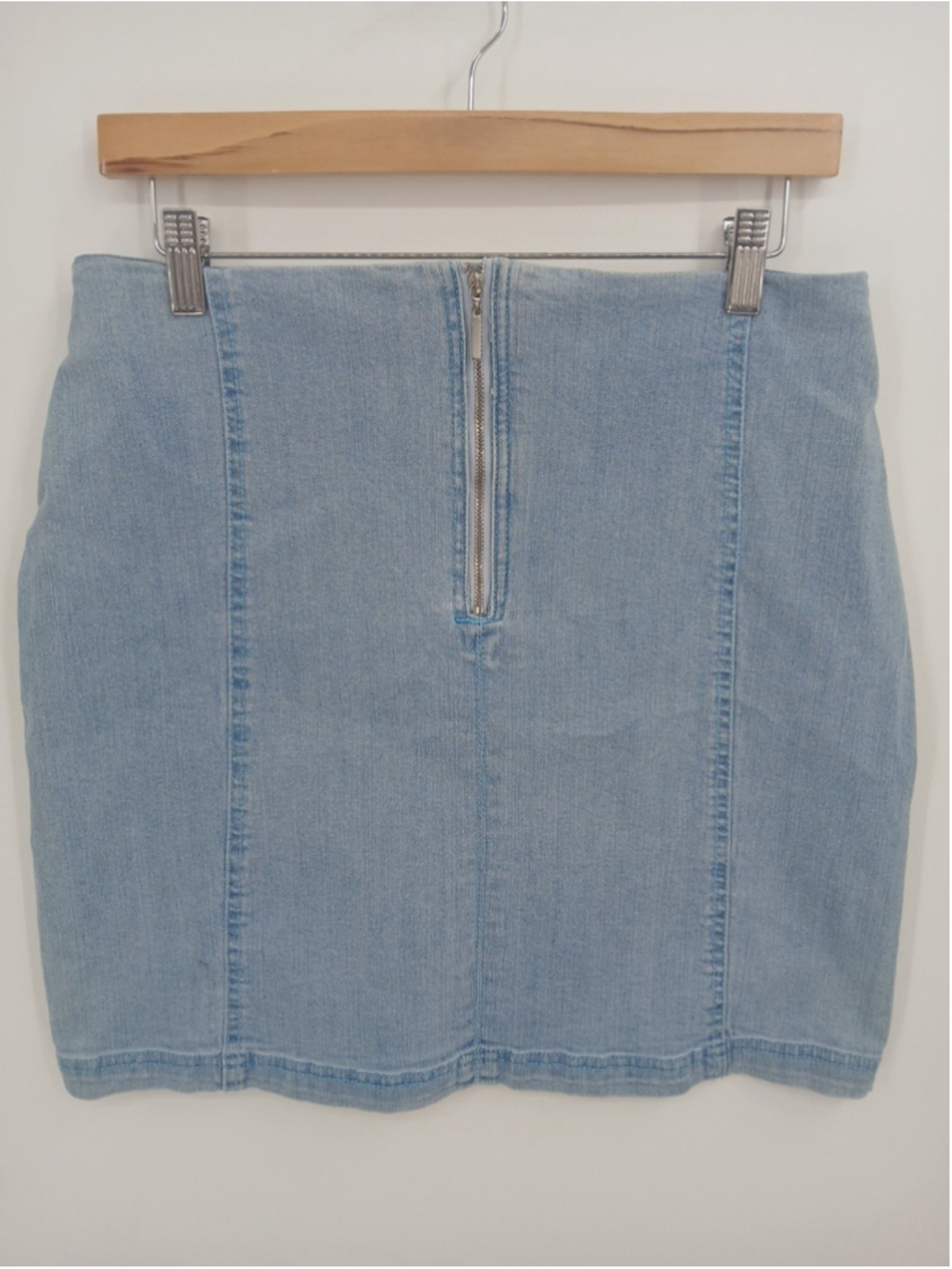 New Harper's Heritage Womens Light Blue Denim Skirt Size L Jean Cotton Blend